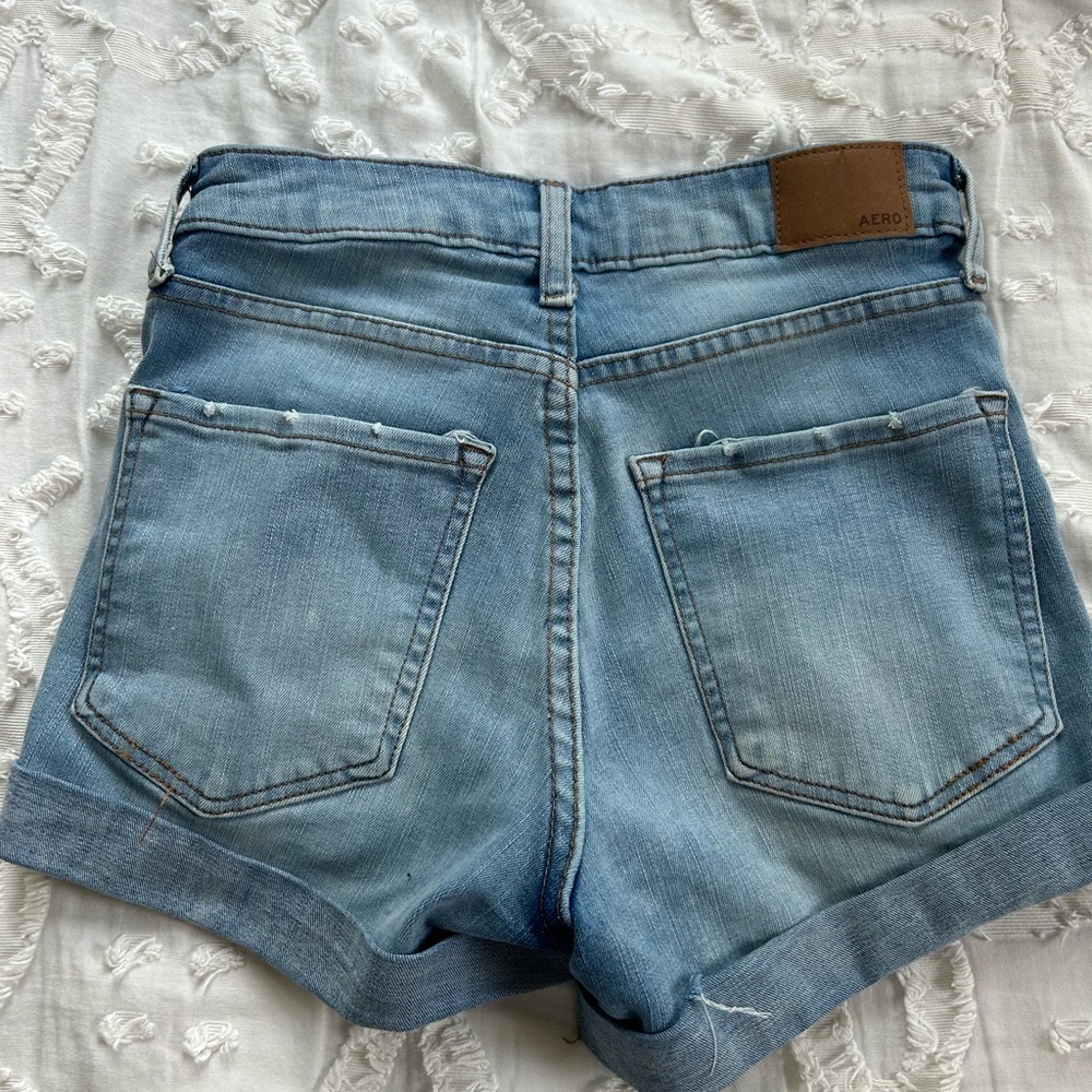 Aeropostale High Rise jean shorts light wash size 0